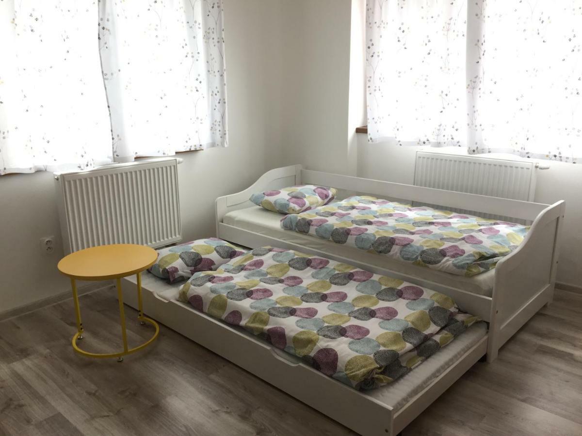 U Pepika Hotel Liptovský Mikuláš Eksteriør billede